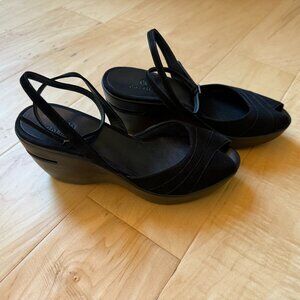 Cole Haan Air Austyn Sandal Womens 7.5B Black Suede Nike Air Comfort Wedge